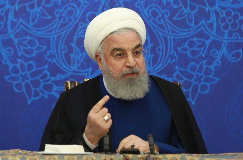  روحانی: اقدام دولت در افزایش نرخ بنزین به نفع مردم و برای کمک به اقشار تحت فشار جامعه است