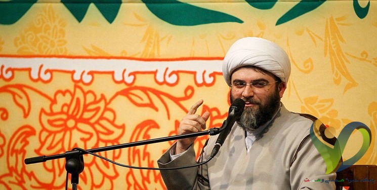  حجت‌الاسلام قمی: روح حاکم بر جشنواره فجر تناسب چندانی با آرمان‌های انقلاب ندارد