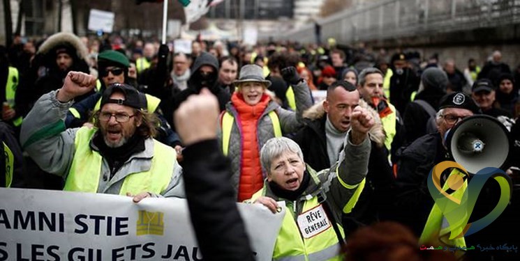  کرونا هم مانع ادامه اعتراضات جلیقه زردهای فرانسه نشد