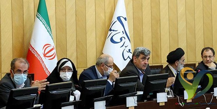  جزئیات دیدار نمایندگان با شهردار تهران/ چرا شهرداری گزارشی از وضعیت آسیب‌ اجتماعی ارائه نمی‌دهد؟