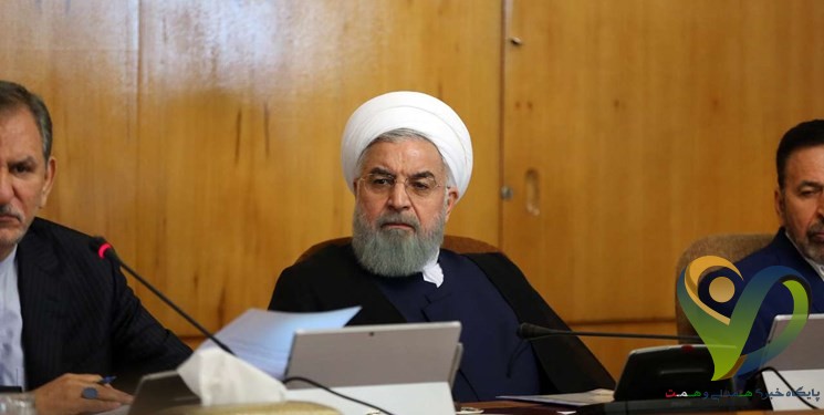  روحانی: برای افرادی که نکات بهداشتی را رعایت نمی‌کنند، مجازات‌هایی وضع شود
